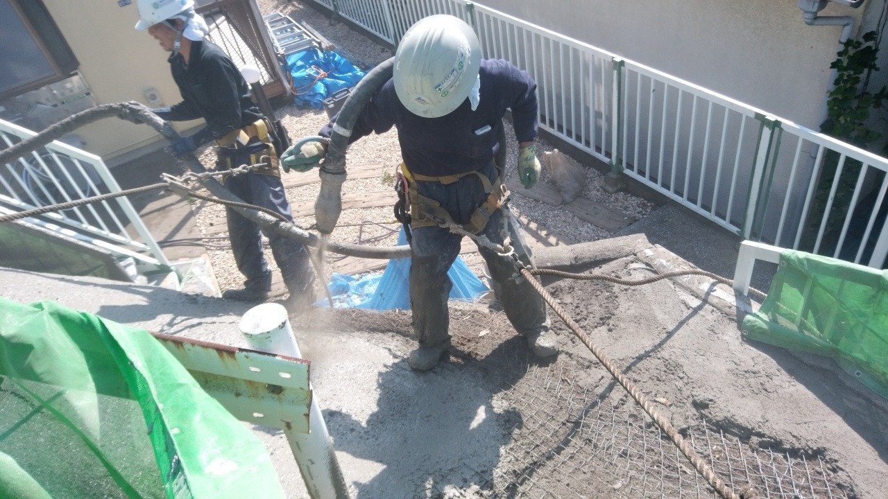 横浜市で法面工事・耐震工事といった土木作業員を志す方を求人中